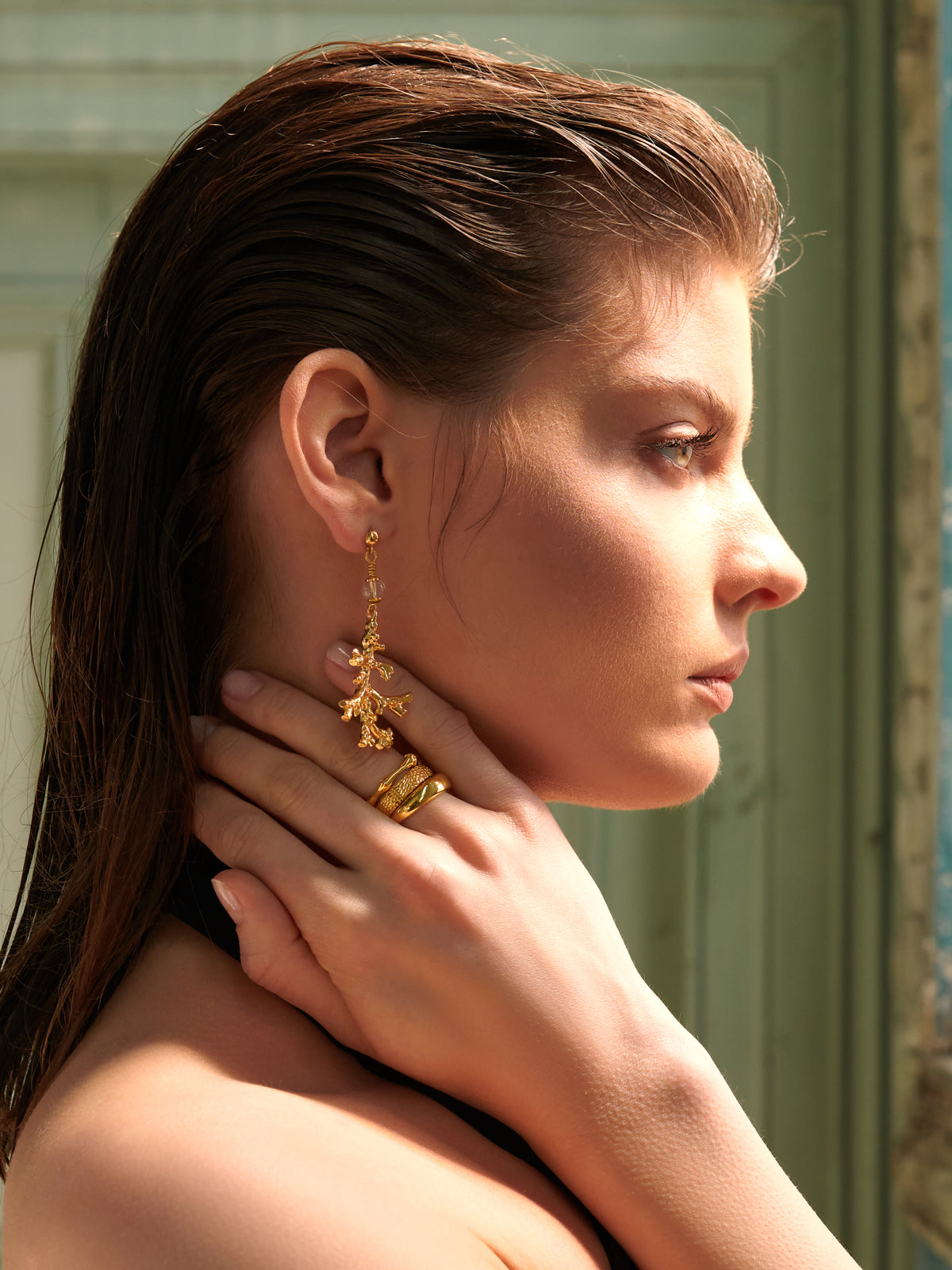 AURA EARRING