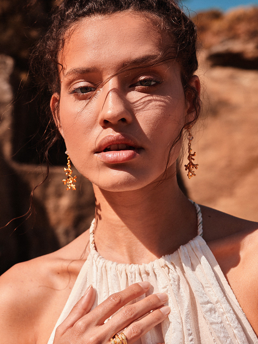 AURA EARRING